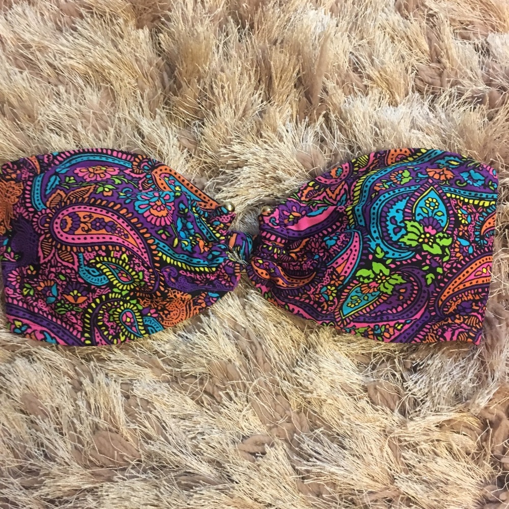 Bathing suit - Picture 4 of 4